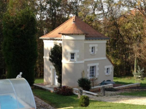 Gîte de Caractère avec Piscine Privée dans Parc Arboré Proche Châteaux de la Loire - FR-1-491-376